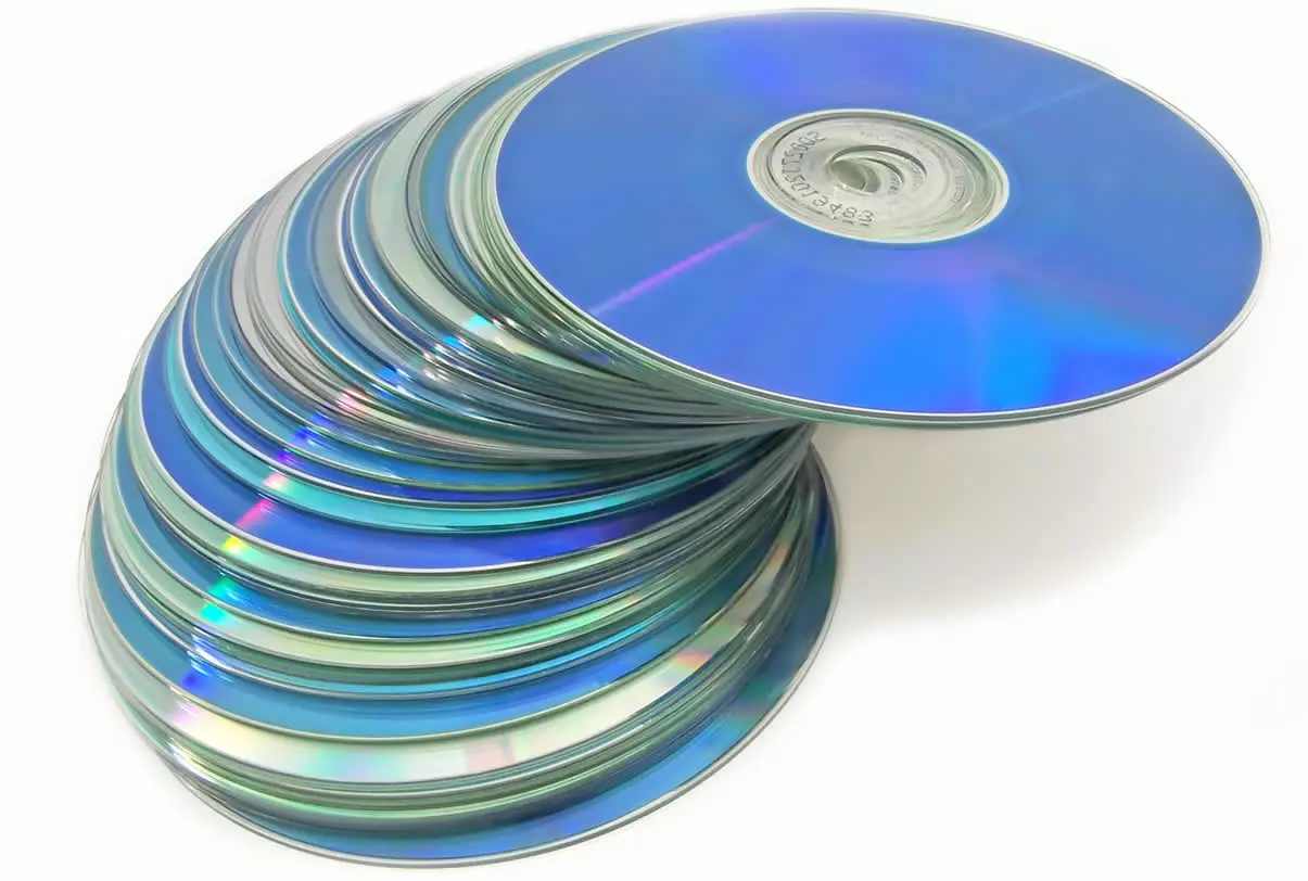 metodi creativi su come riciclare vecchi cd e dvd