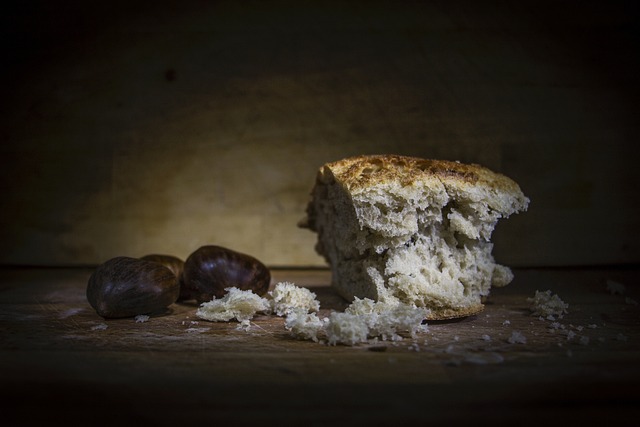 come riciclare il pane raffermo
